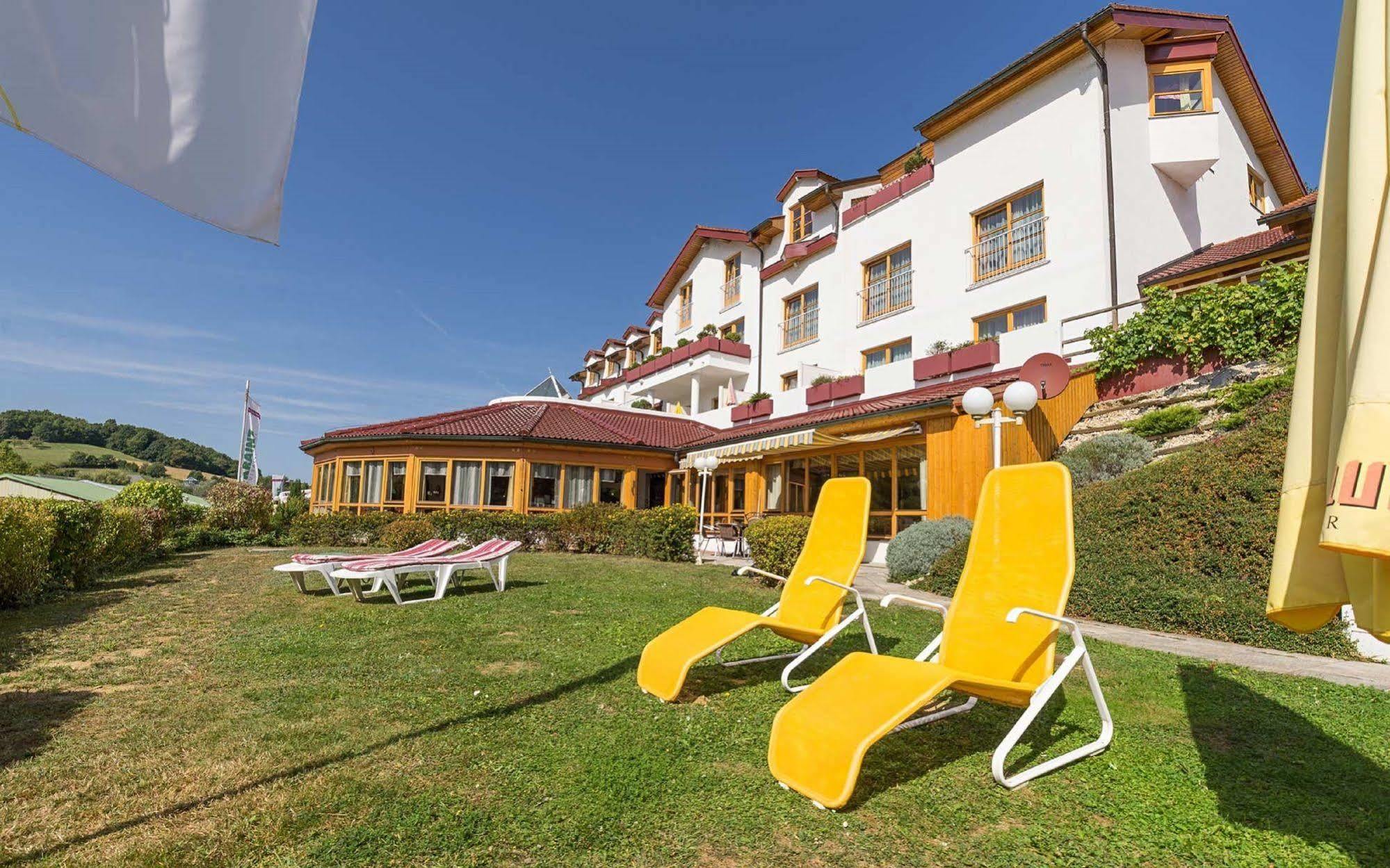 Vitalhotel Krainz Hotel Loipersdorf bei Fuerstenfeld